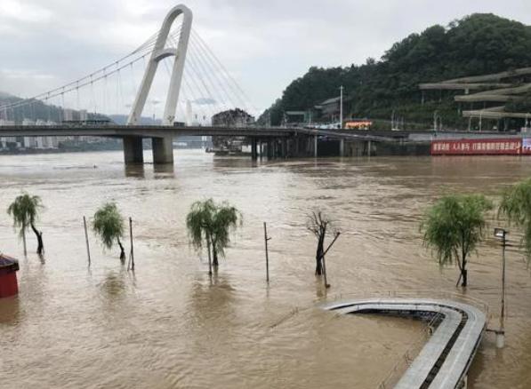 全国暴雨最新消息及其影响